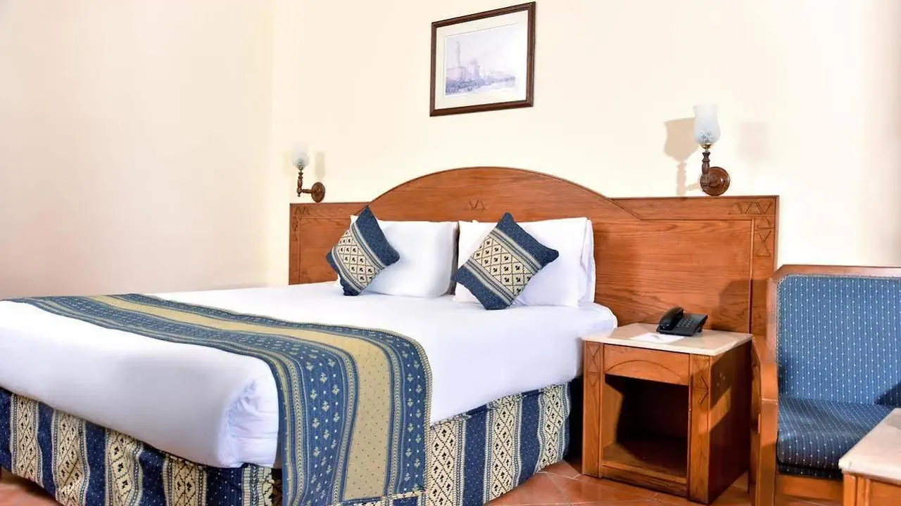 الفندق بليس ندى بيتش ريزورت - مرسى علم